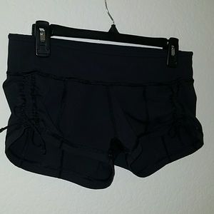Lululemon short shorts